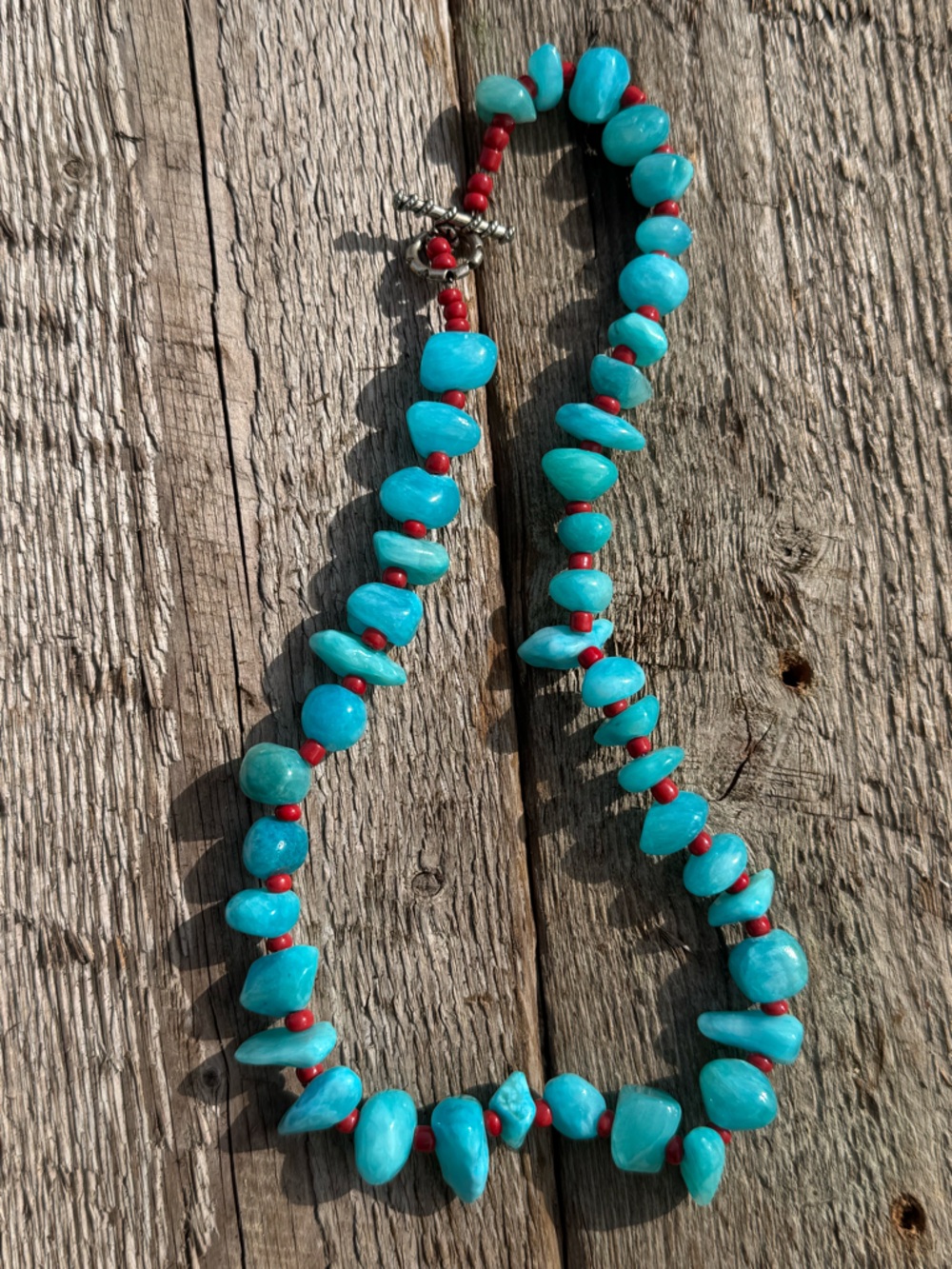 Turquoise (faux) & Red Bead Women's Necklace - Lightweight Beach Style